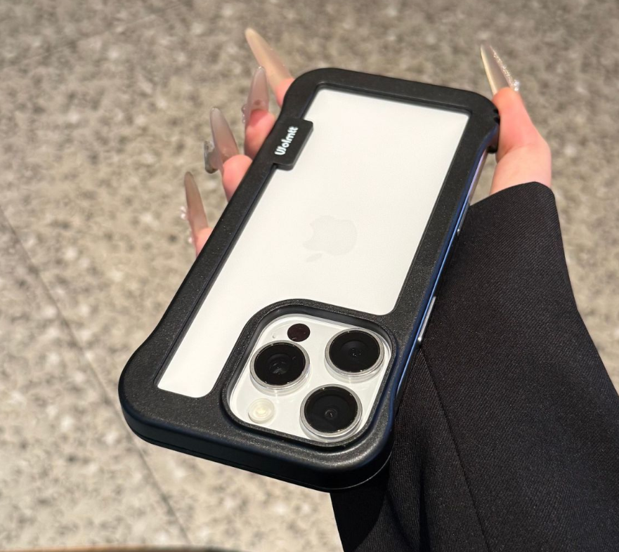 Apple phone borderless heat dissipation protective case